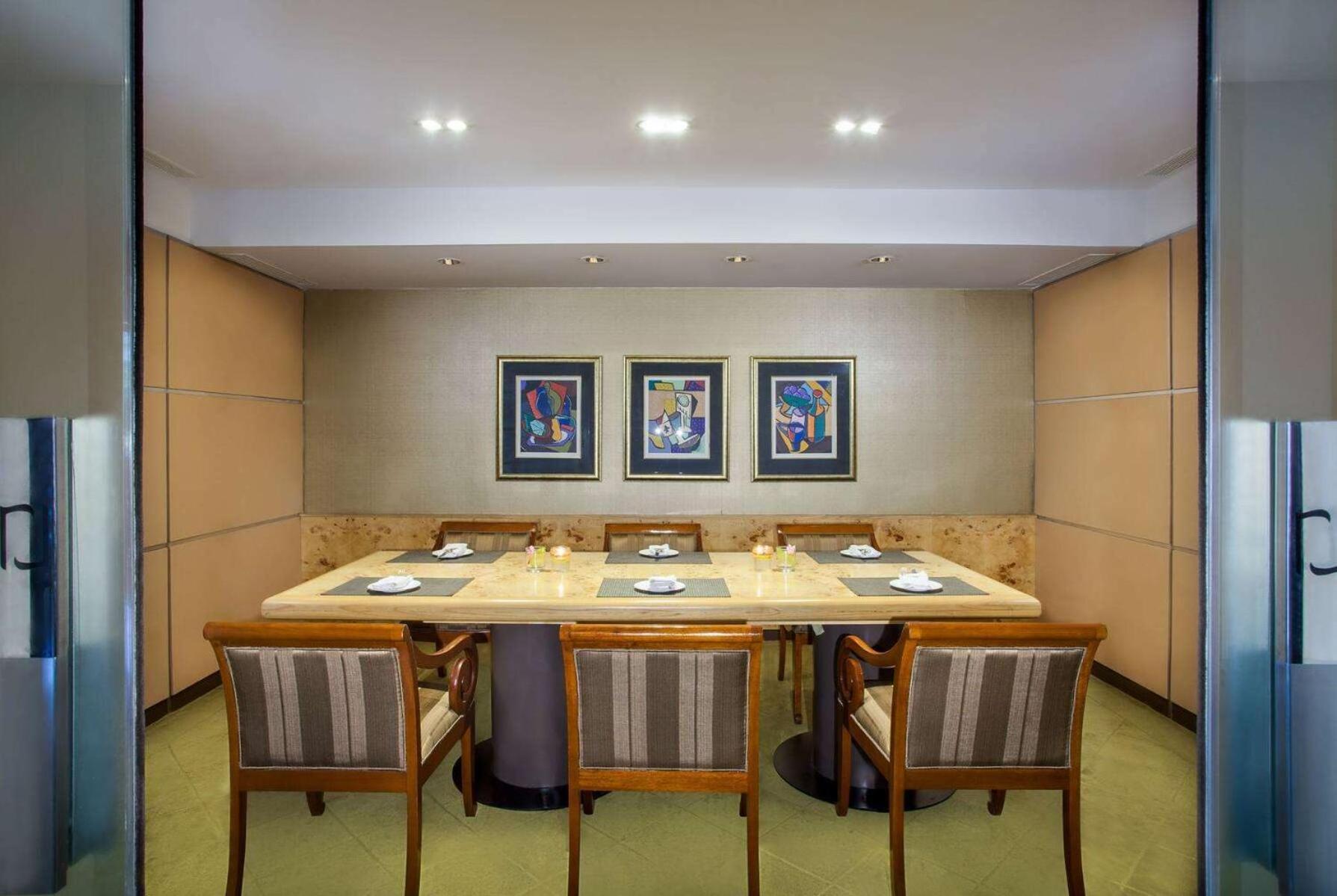 Wyndham Casablanca 5*